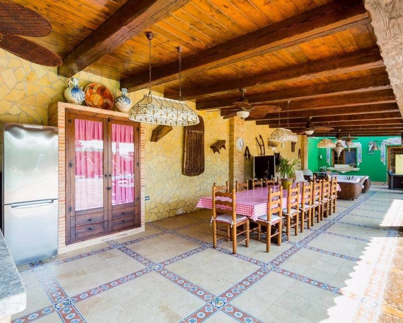 5 bedroom Finca/Country House for sale in Almoradi with pool garage - € 1,300,000 (Ref: 10021578)