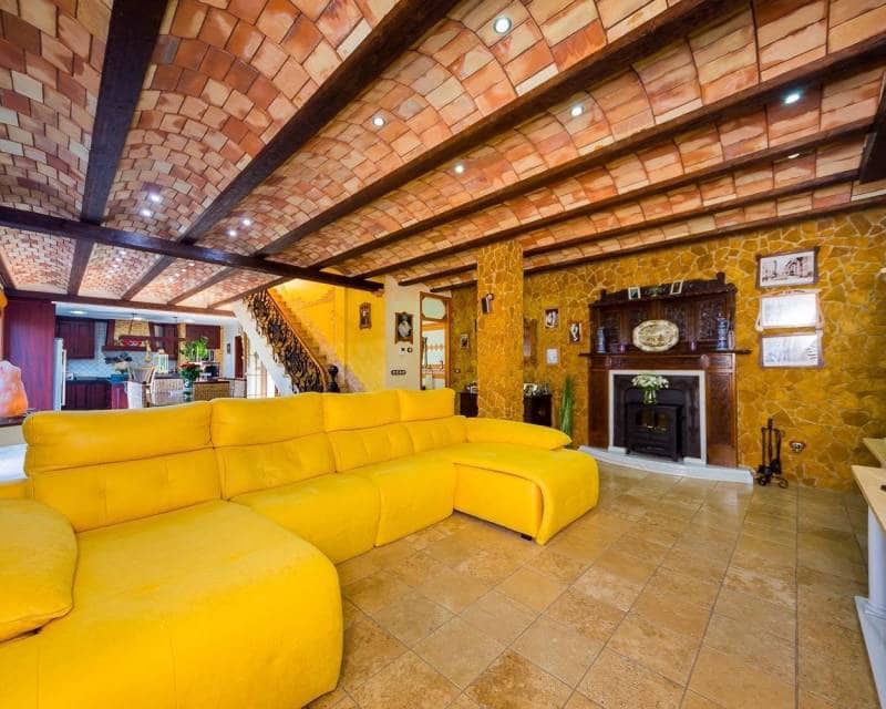 5 bedroom Finca/Country House for sale in Almoradi with pool garage - € 1,300,000 (Ref: 10021578)