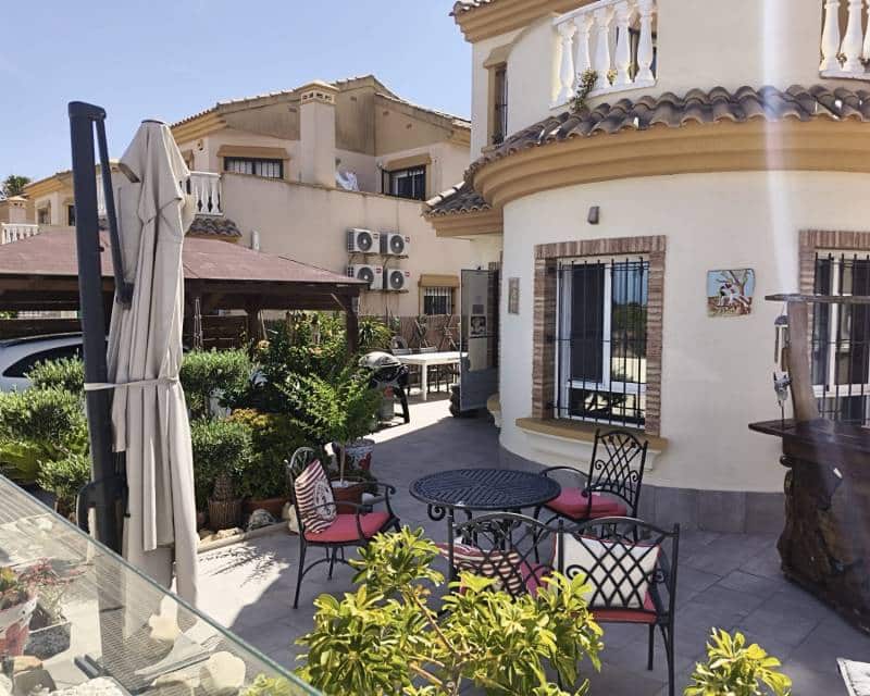 3 camera da letto Villa in vendita in Guardamar del Segura con piscina - 350.000 € (Rif: 10021671)