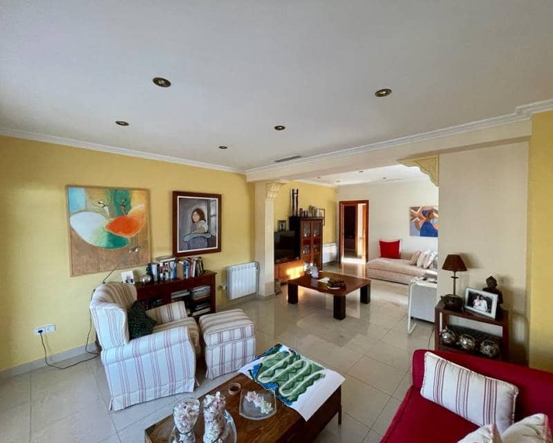 7 quarto Moradia para venda em Albatera com piscina - 389 000 € (Ref: 10021772)