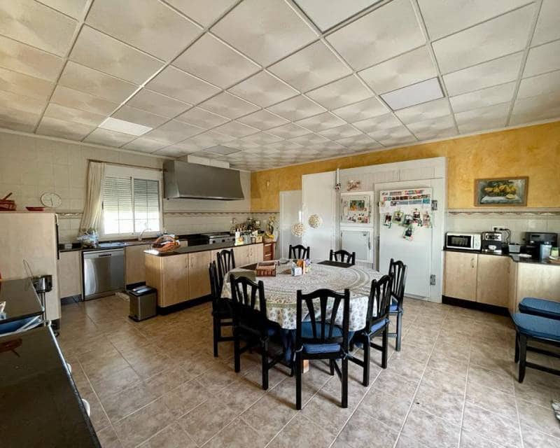 7 quarto Moradia para venda em Albatera com piscina - 389 000 € (Ref: 10021772)