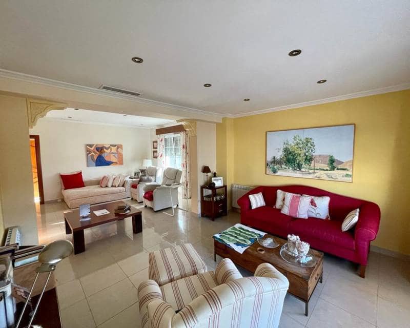 7 quarto Moradia para venda em Albatera com piscina - 389 000 € (Ref: 10021772)