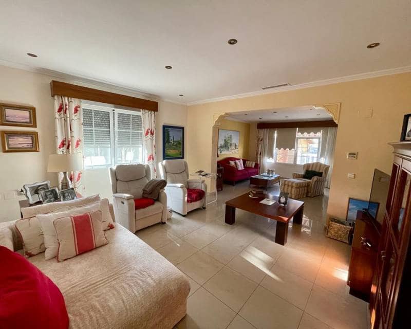 7 quarto Moradia para venda em Albatera com piscina - 389 000 € (Ref: 10021772)