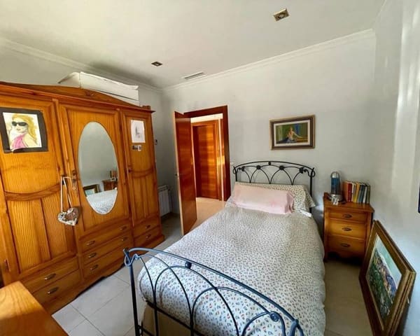 7 quarto Moradia para venda em Albatera com piscina - 389 000 € (Ref: 10021772)