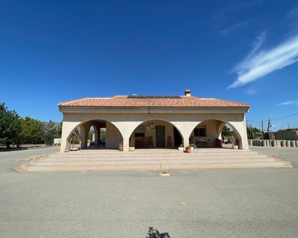3 Zimmer Villa zu verkaufen in Crevillente / Crevillent mit Garage - 299.000 € (Ref: 10021774)