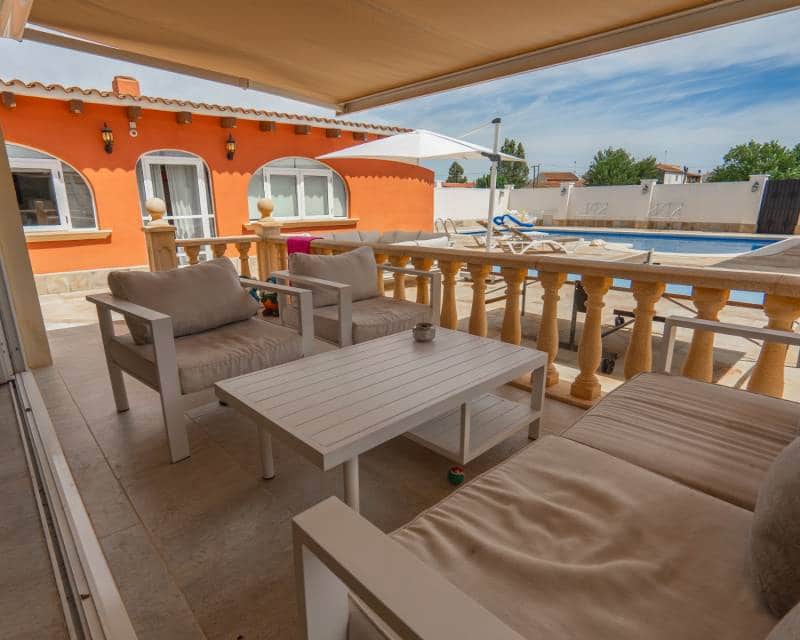 6 bedroom Finca/Country House for sale in Heredades with pool - € 595,000 (Ref: 10023020)