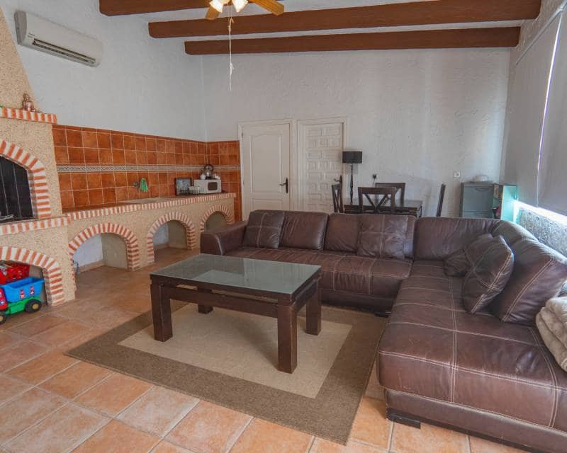 6 bedroom Finca/Country House for sale in Heredades with pool - € 595,000 (Ref: 10023020)