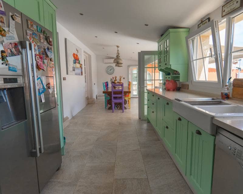6 bedroom Finca/Country House for sale in Heredades with pool - € 595,000 (Ref: 10023020)