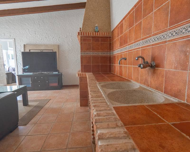 6 bedroom Finca/Country House for sale in Heredades with pool - € 595,000 (Ref: 10023020)