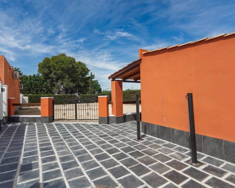 6 bedroom Finca/Country House for sale in Heredades with pool - € 595,000 (Ref: 10023020)