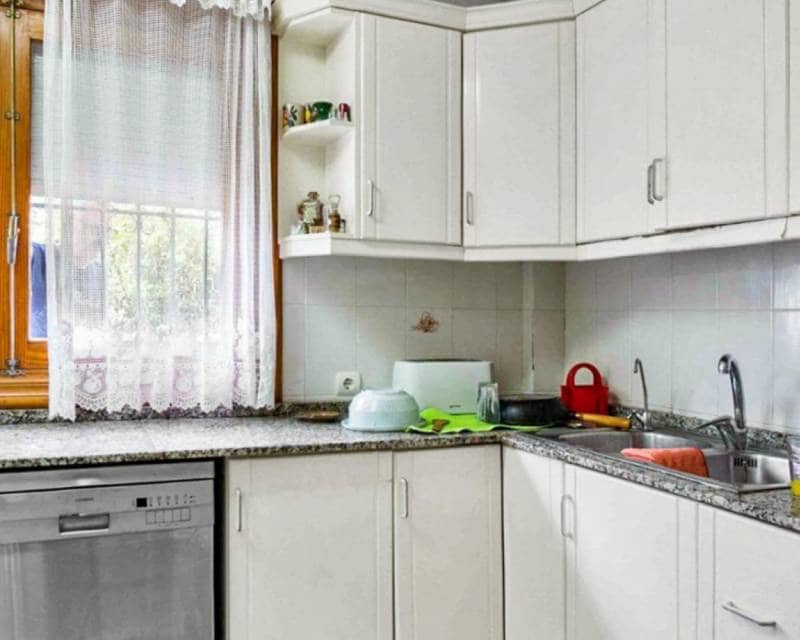 8 quarto Moradia para venda em Los Balcones com piscina - 550 000 € (Ref: 10023175)