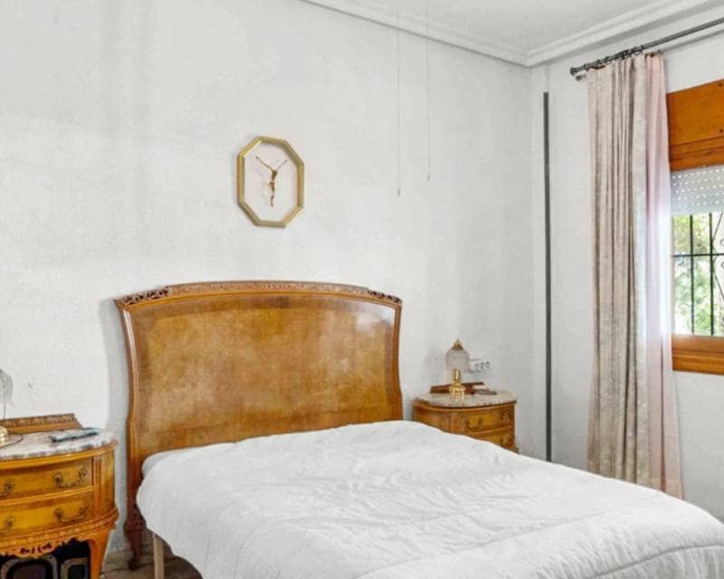 8 quarto Moradia para venda em Los Balcones com piscina - 550 000 € (Ref: 10023175)