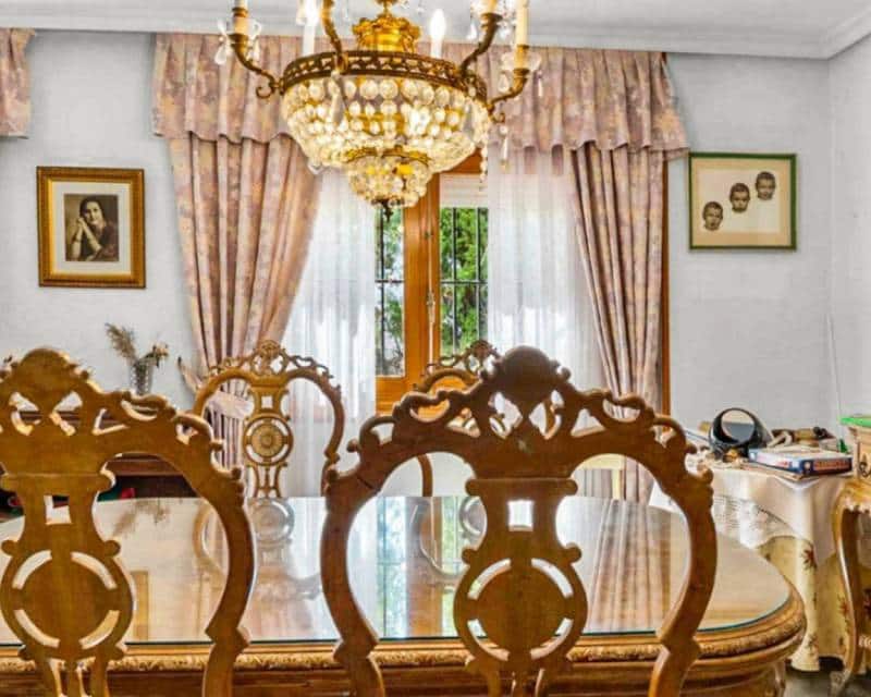 8 quarto Moradia para venda em Los Balcones com piscina - 550 000 € (Ref: 10023175)
