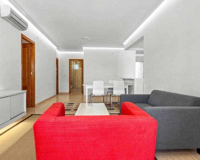3 soveværelse Lejlighed til salg i Playa Flamenca med swimmingpool - € 339.000 (Ref: 10023177)