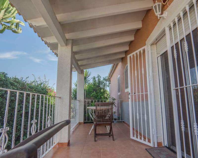 3 slaapkamer Finca/Landhuis te koop in San Bartolome met zwembad - € 350.000 (Ref: 10023179)