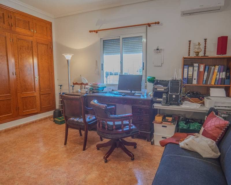 3 slaapkamer Finca/Landhuis te koop in San Bartolome met zwembad - € 350.000 (Ref: 10023179)
