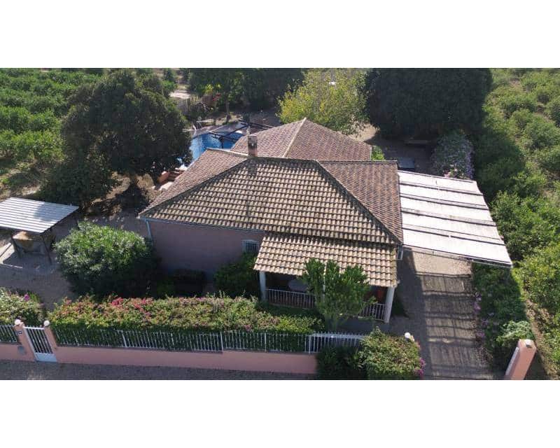 3 slaapkamer Finca/Landhuis te koop in San Bartolome met zwembad - € 350.000 (Ref: 10023179)