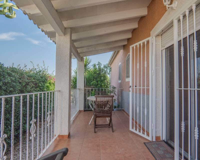 3 slaapkamer Finca/Landhuis te koop in San Bartolome met zwembad - € 350.000 (Ref: 10023179)