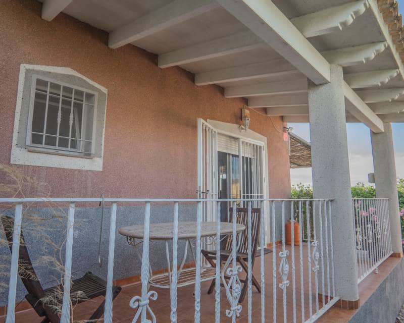 3 slaapkamer Finca/Landhuis te koop in San Bartolome met zwembad - € 350.000 (Ref: 10023179)