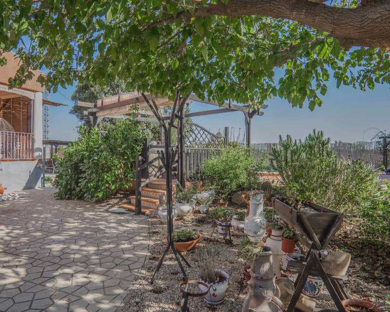 3 slaapkamer Finca/Landhuis te koop in San Bartolome met zwembad - € 350.000 (Ref: 10023179)