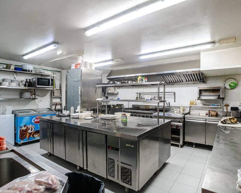 Erhverv til salg i La Veleta - € 225.000 (Ref: 10023250)