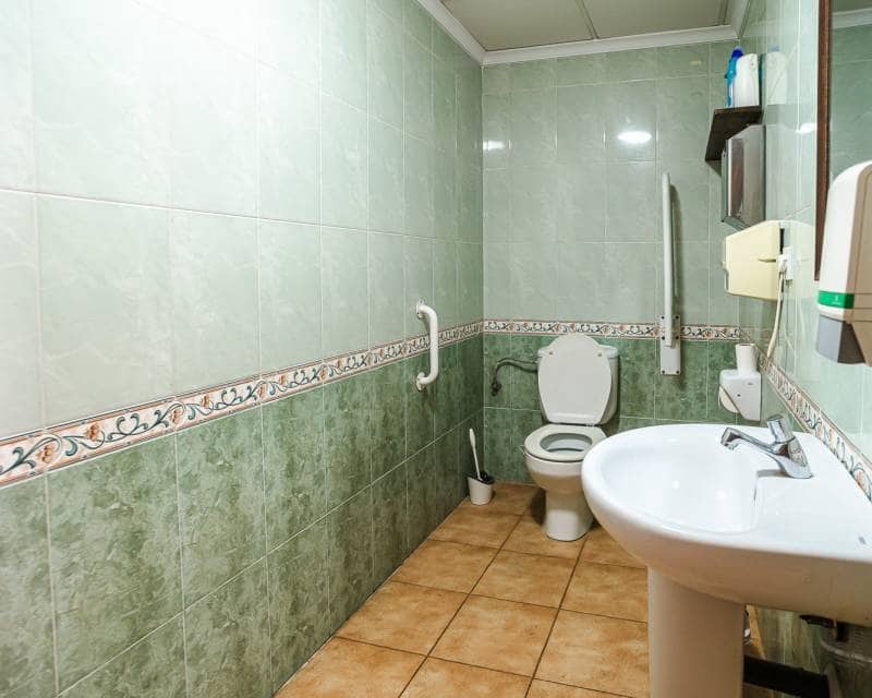 Erhverv til salg i La Veleta - € 225.000 (Ref: 10023250)
