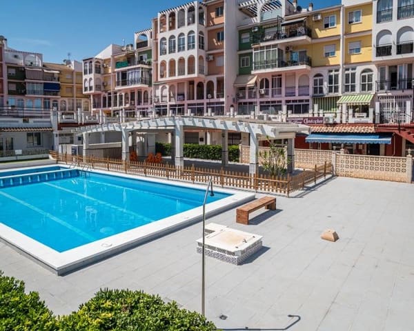 Kaupallinen myytävänä paikassa La Veleta, Torrevieja - 225 000 € (Ref: 10023250)