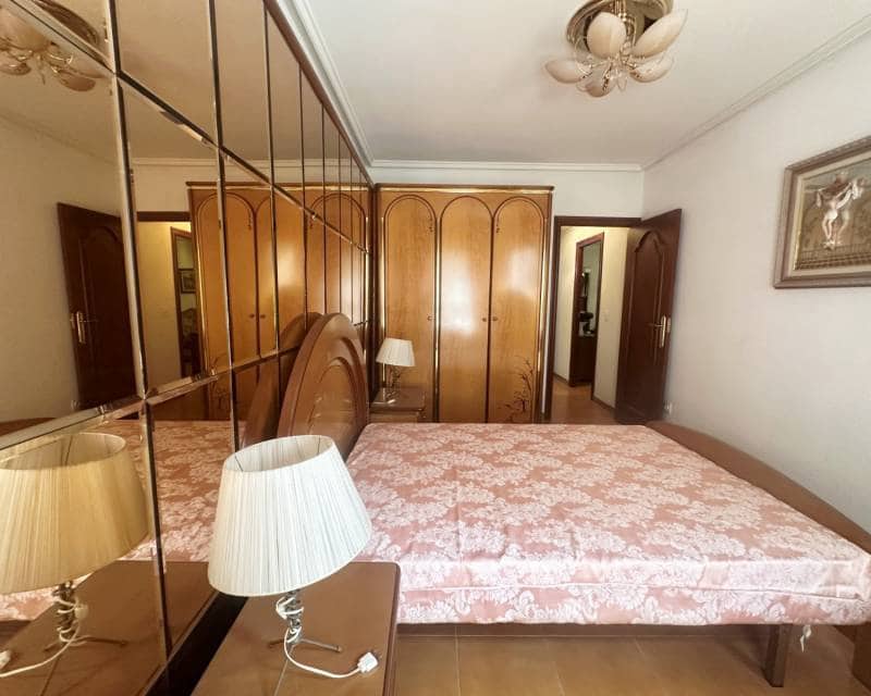 4 soveværelse Lejlighed til salg i Torrevieja - € 255.000 (Ref: 10023251)