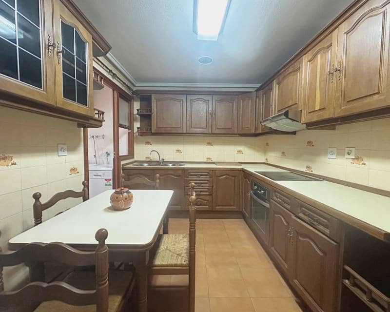 4 soveværelse Lejlighed til salg i Torrevieja - € 255.000 (Ref: 10023251)