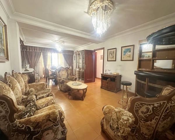 4 soveværelse Lejlighed til salg i Centro - Muelle Pesquero, Torrevieja - € 255.000 (Ref: 10023251)