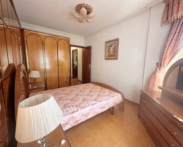 4 soveværelse Lejlighed til salg i Centro - Muelle Pesquero, Torrevieja - € 255.000 (Ref: 10023251)