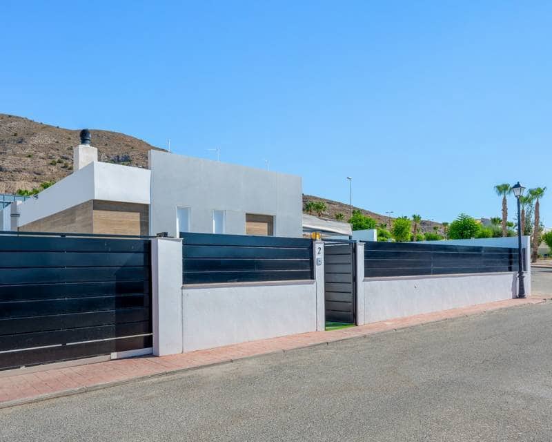 4 slaapkamer Villa te koop in Fortuna met zwembad - € 355.000 (Ref: 10023252)