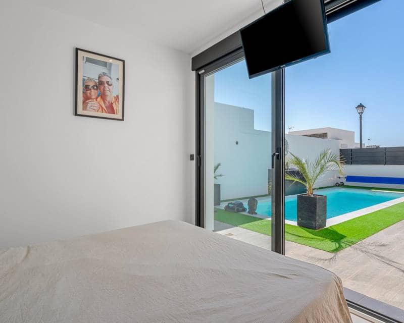 4 slaapkamer Villa te koop in Fortuna met zwembad - € 355.000 (Ref: 10023252)