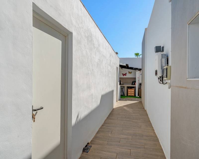 4 slaapkamer Villa te koop in Fortuna met zwembad - € 355.000 (Ref: 10023252)