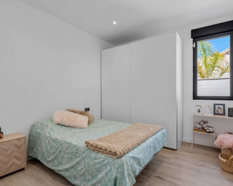 4 slaapkamer Villa te koop in Fortuna met zwembad - € 355.000 (Ref: 10023252)