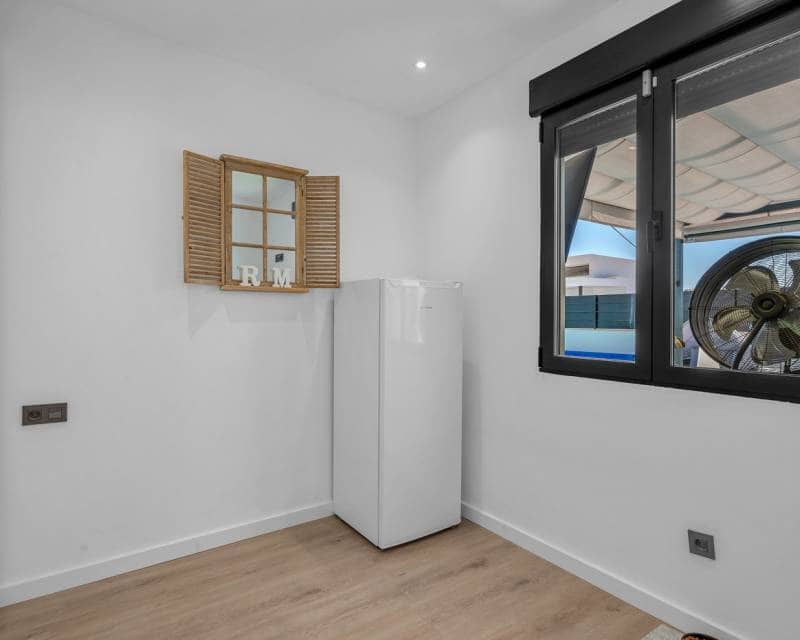 4 slaapkamer Villa te koop in Fortuna met zwembad - € 355.000 (Ref: 10023252)