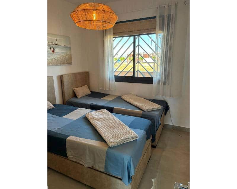 Apartamento de 2 habitaciones en Pilar de la Horadada en venta con piscina - 289.000 € (Ref: 10023382)