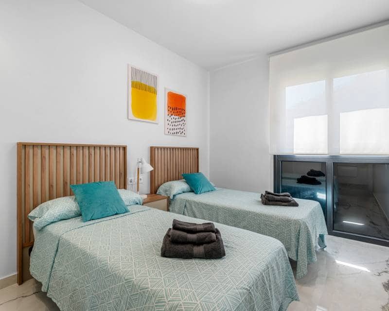 2 bedroom Apartment for sale in Orihuela Costa with pool - € 315,000 (Ref: 10023383)