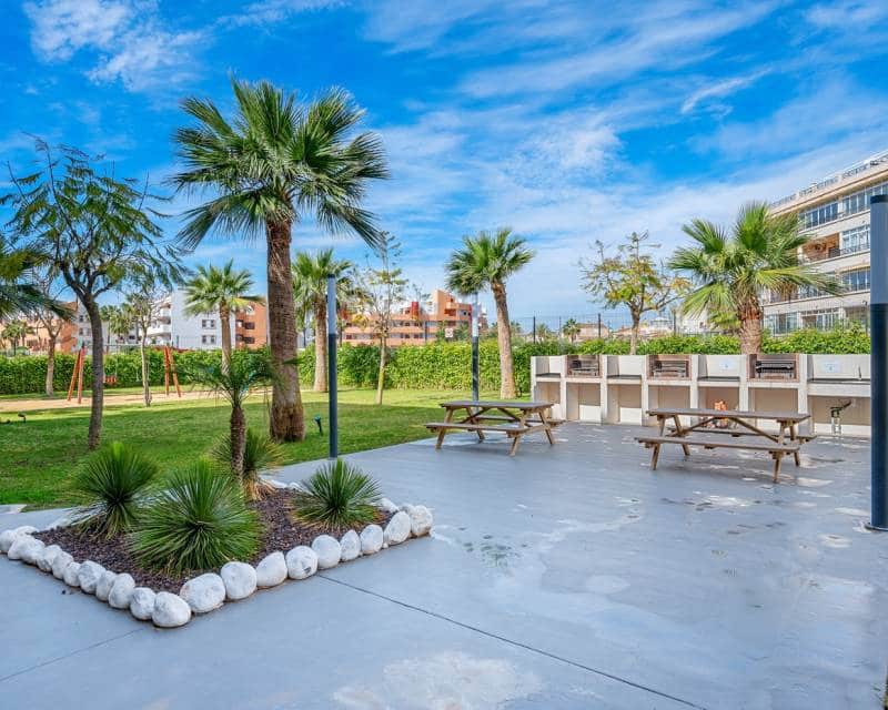 2 bedroom Apartment for sale in Orihuela Costa with pool - € 315,000 (Ref: 10023383)