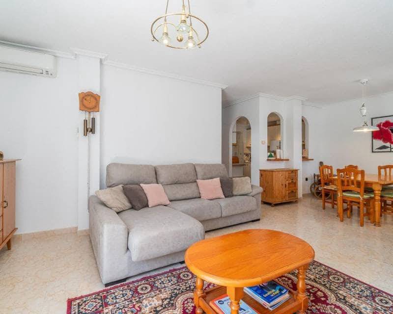2 bedroom Villa for sale in Playa Flamenca with pool - € 264,000 (Ref: 10024465)