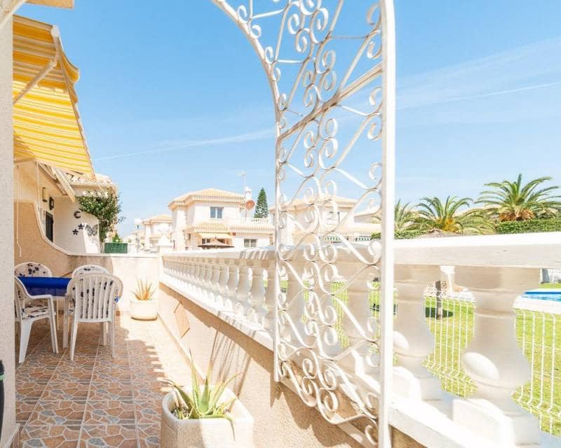 2 bedroom Villa for sale in Playa Flamenca with pool - € 264,000 (Ref: 10024465)