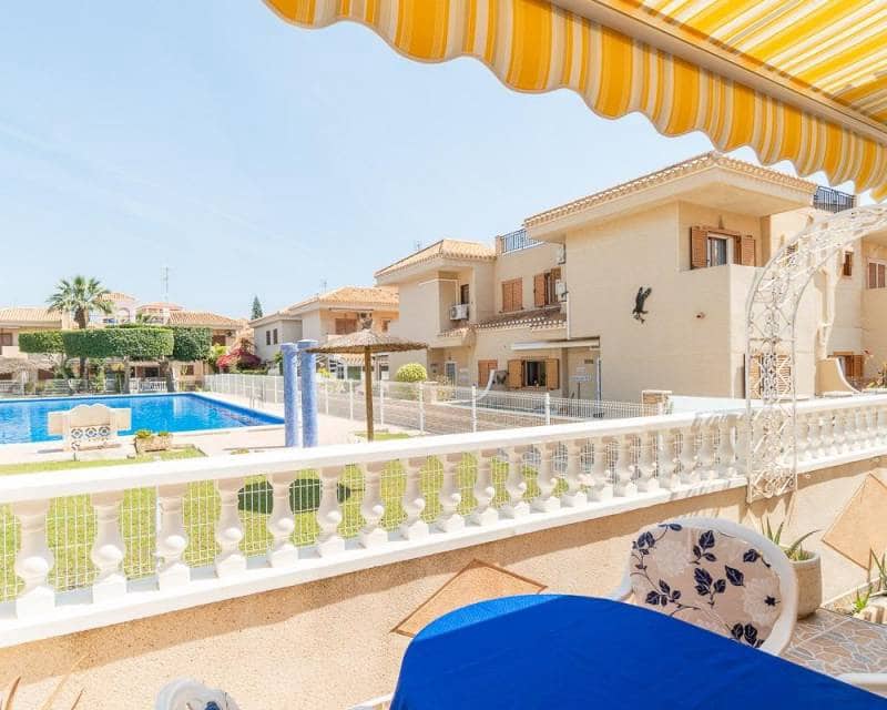 2 bedroom Villa for sale in Playa Flamenca with pool - € 264,000 (Ref: 10024465)