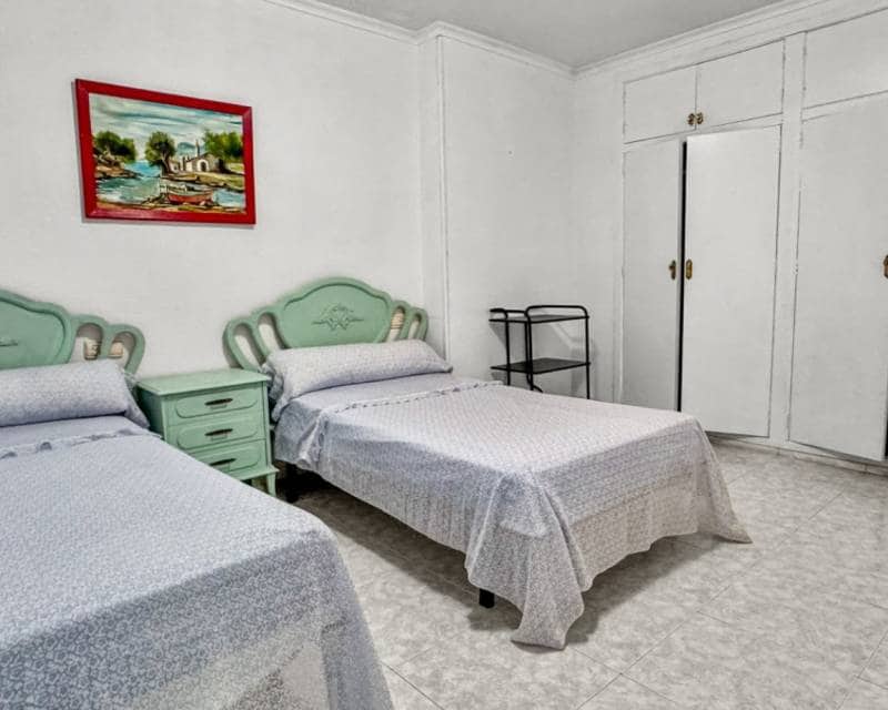 Apartamento de 3 habitaciones en Torrevieja en venta - 375.000 € (Ref: 10024466)