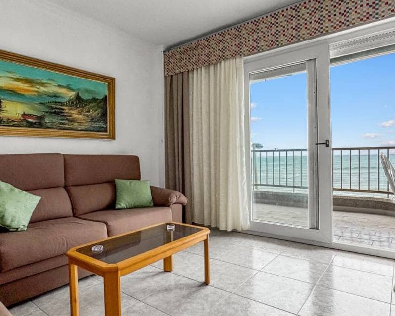 Apartamento de 3 habitaciones en Torrevieja en venta - 375.000 € (Ref: 10024466)