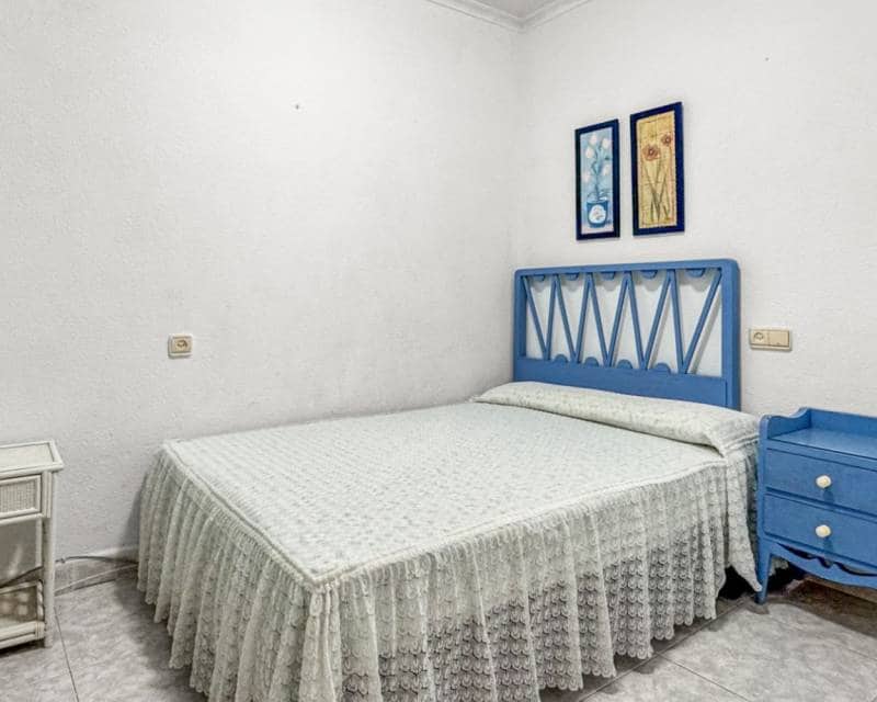Apartamento de 3 habitaciones en Torrevieja en venta - 375.000 € (Ref: 10024466)