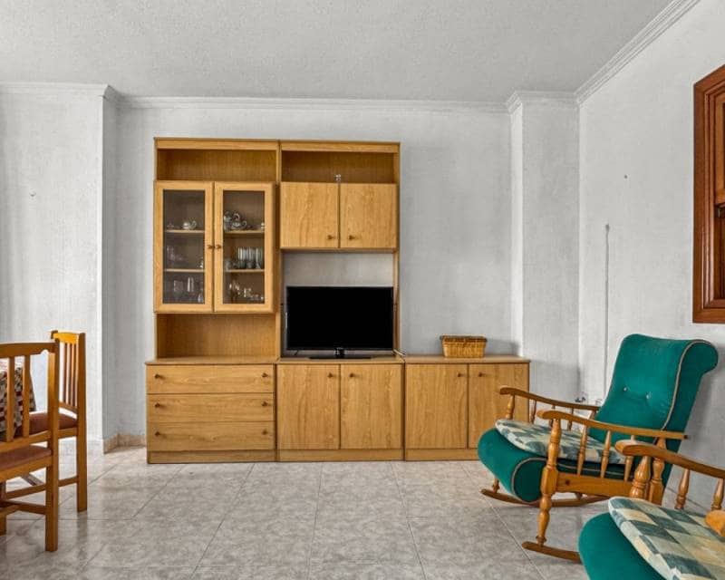 Apartamento de 3 habitaciones en Torrevieja en venta - 375.000 € (Ref: 10024466)