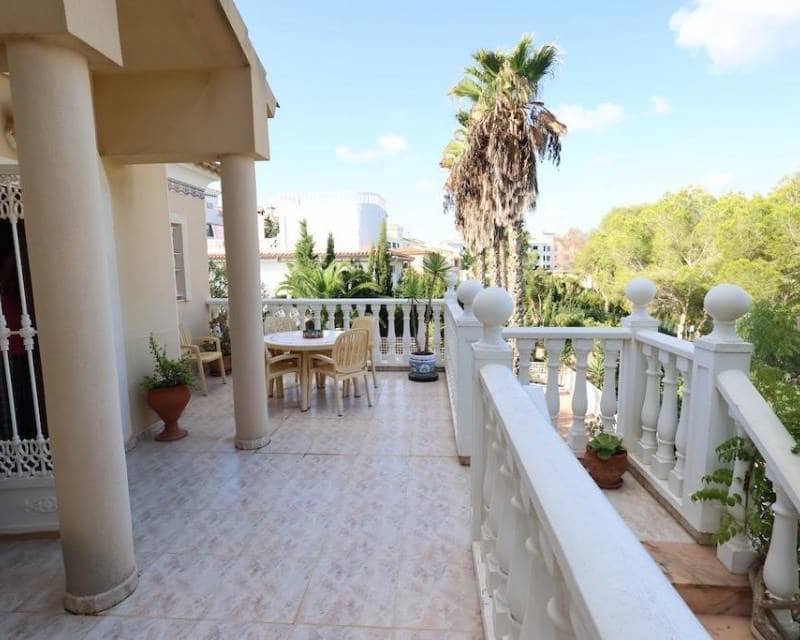 5 camera da letto Villa in vendita in Orihuela Costa con piscina - 830.000 € (Rif: 10024640)