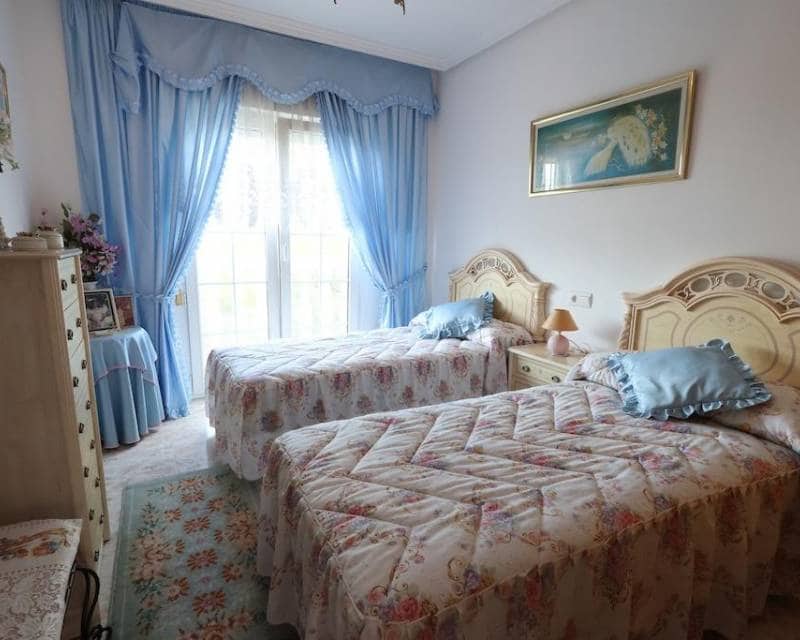 5 camera da letto Villa in vendita in Orihuela Costa con piscina - 830.000 € (Rif: 10024640)