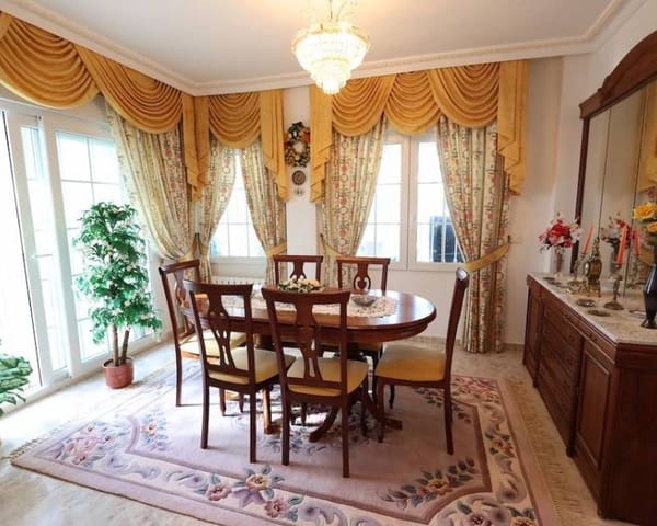 5 camera da letto Villa in vendita in Las Filipinas con piscina - 830.000 € (Rif: 10024640)
