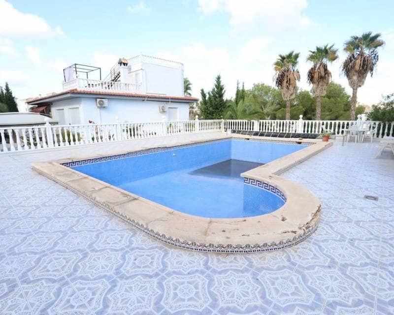 5 camera da letto Villa in vendita in Orihuela Costa con piscina - 830.000 € (Rif: 10024640)